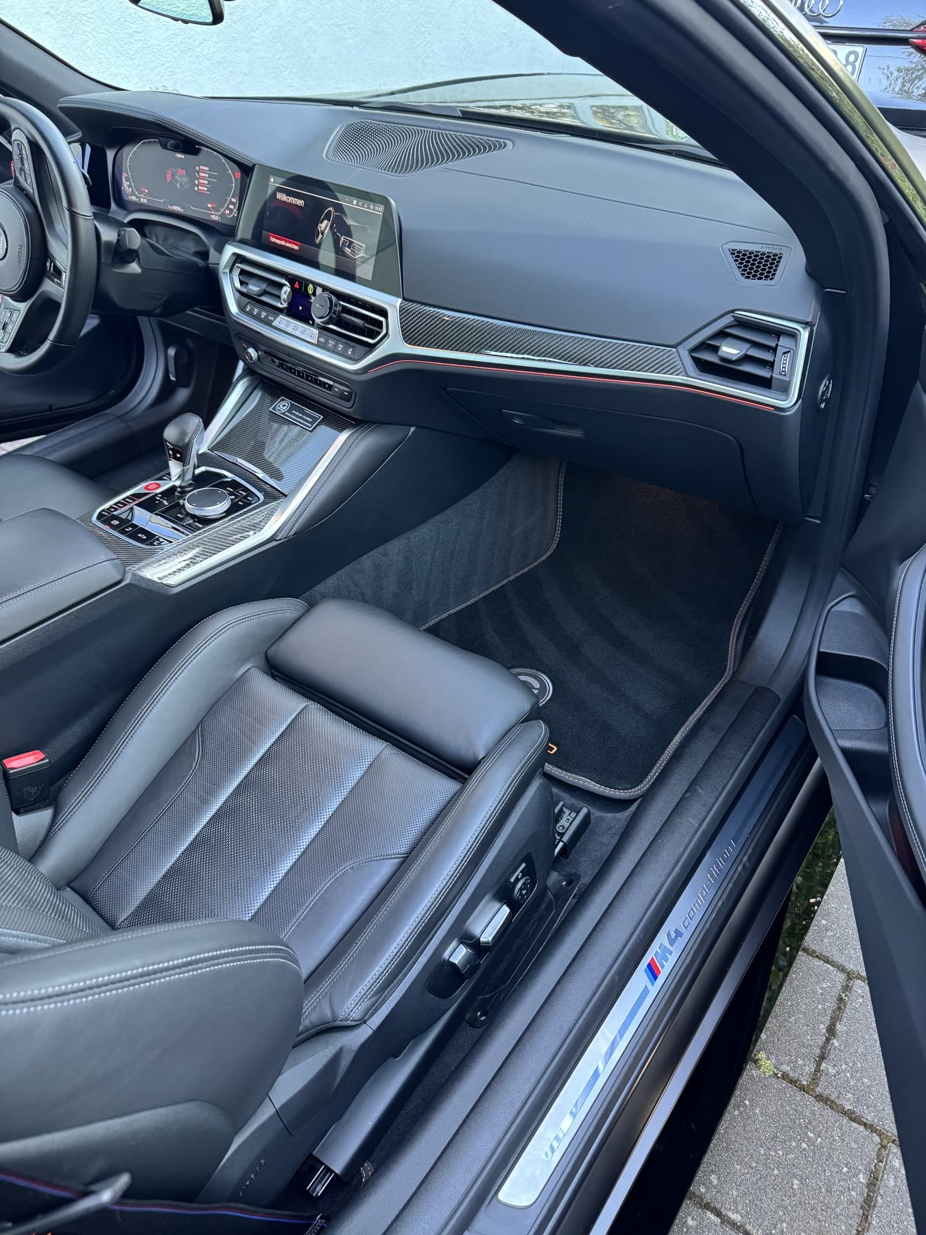 Innenraum BMW M4 Competition